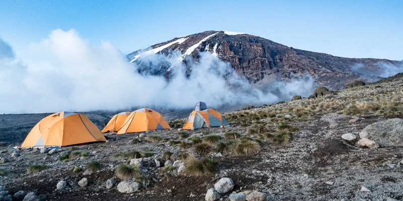 Pofu Camp to Third Cave Camp